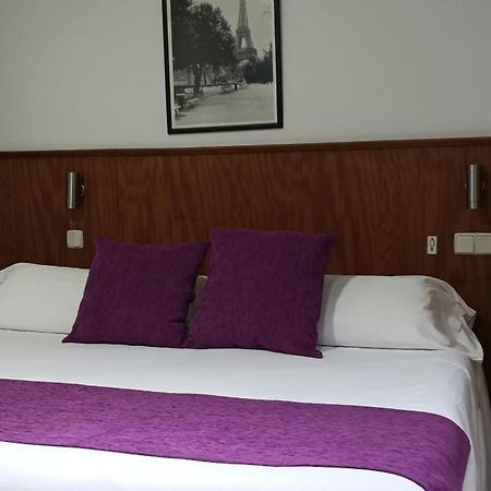 Hostal Dona Isabel Majadahonda Exteriér fotografie