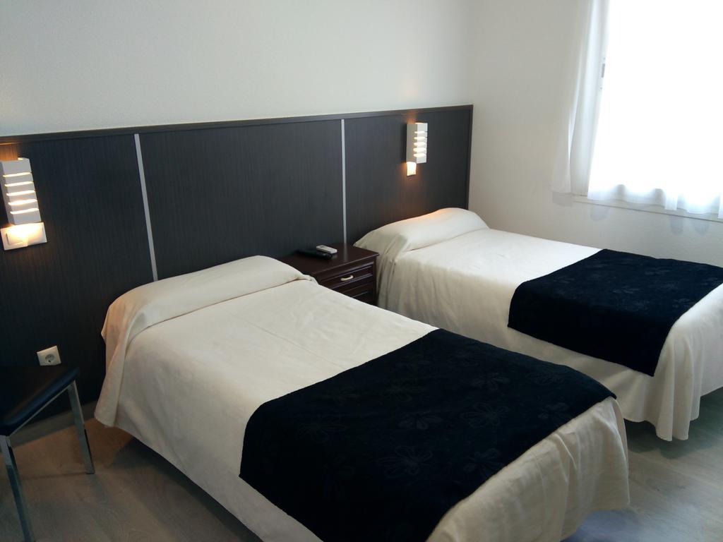 Hostal Dona Isabel Majadahonda Exteriér fotografie