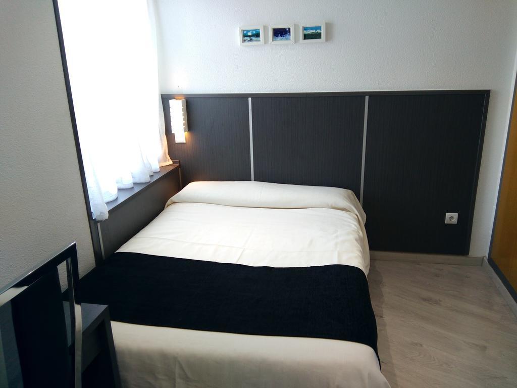 Hostal Dona Isabel Majadahonda Exteriér fotografie