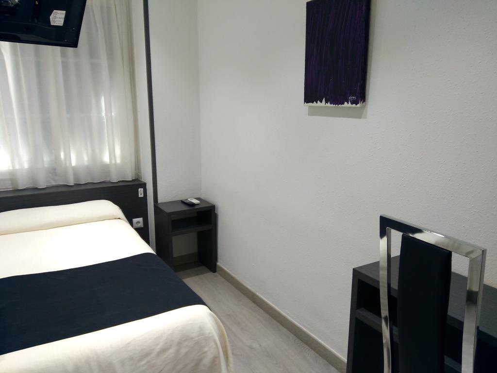 Hostal Dona Isabel Majadahonda Exteriér fotografie